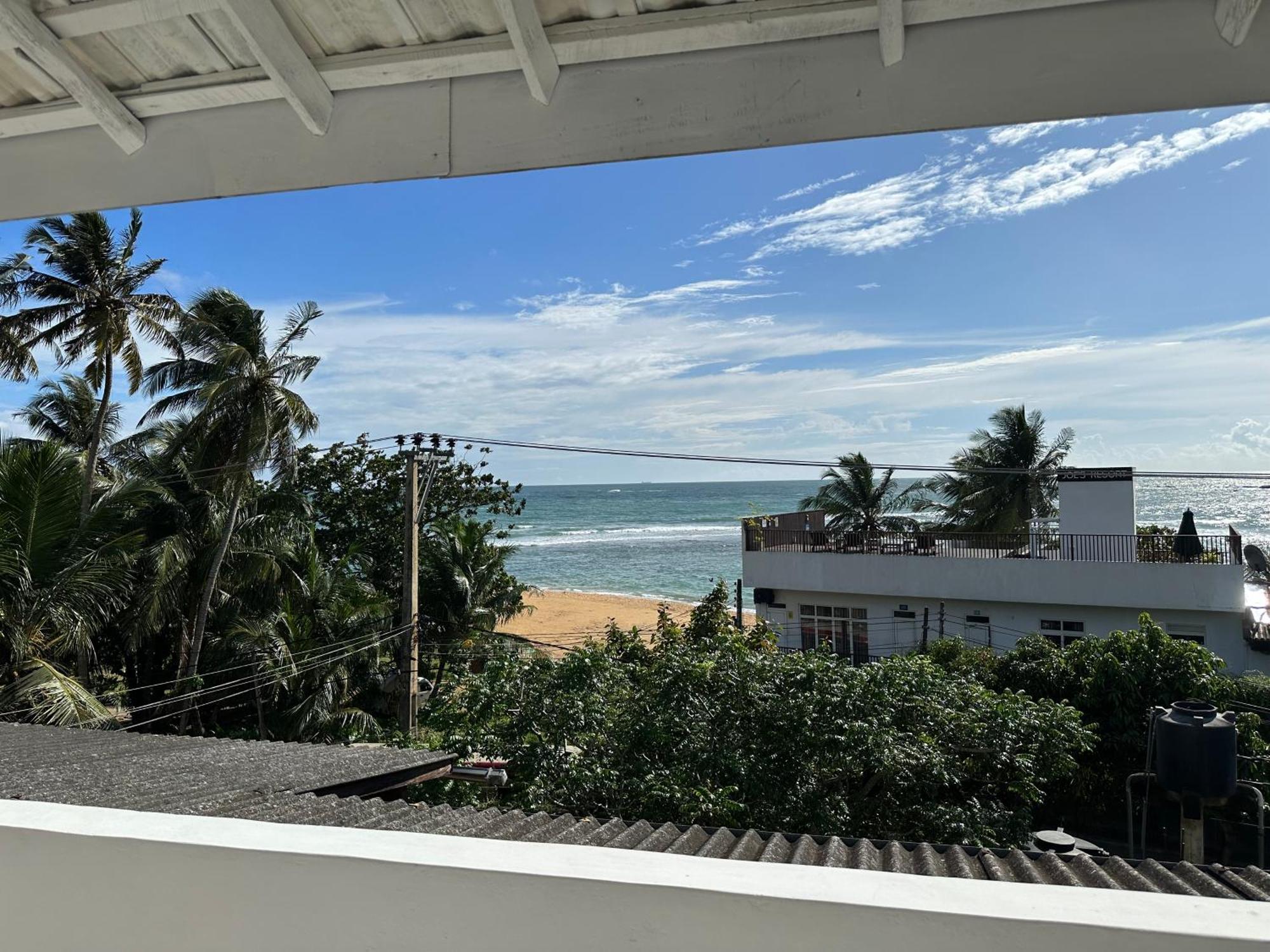 Hotel White Hill à Unawatuna Extérieur photo